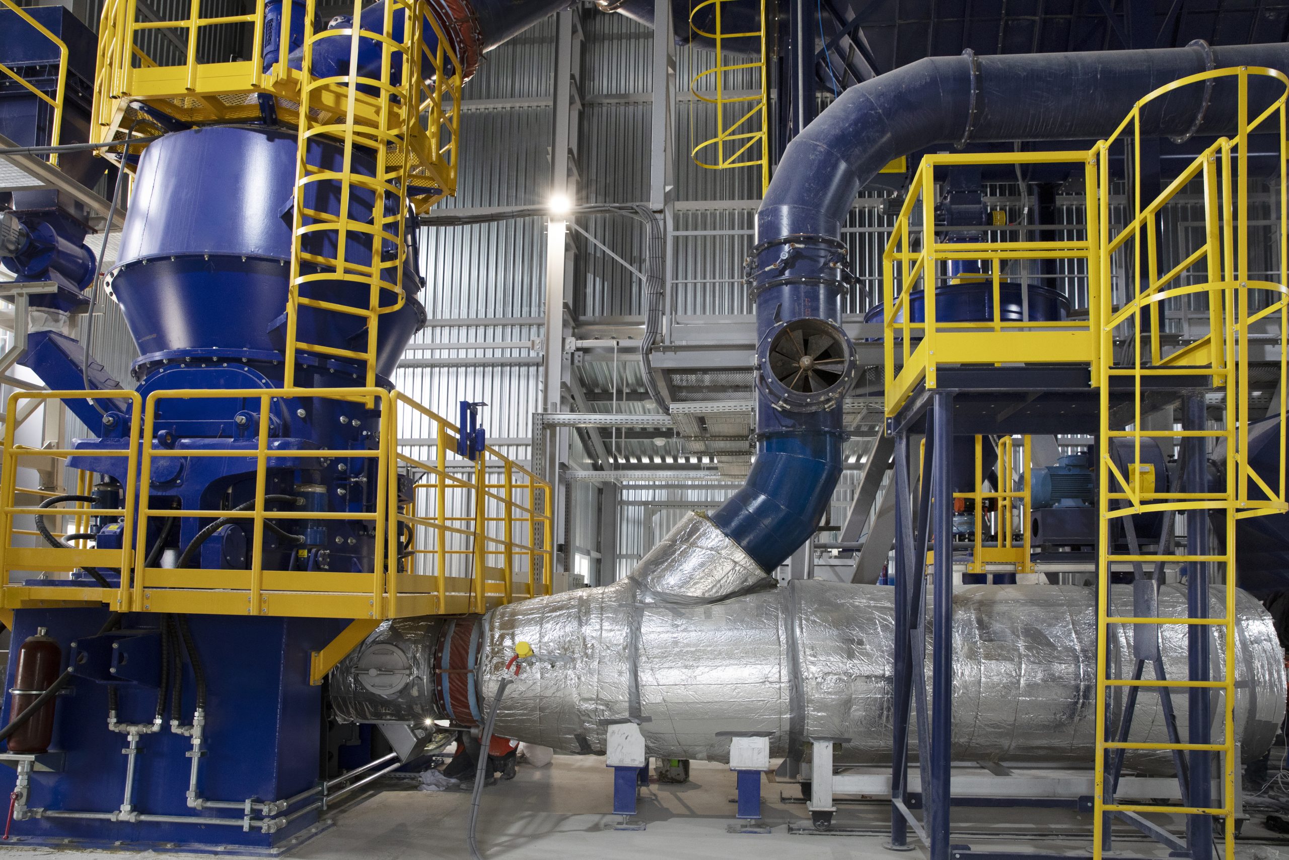 You are currently viewing Inspeksi dan Sertifikasi Boiler serta Pressure Vessel untuk Memenuhi Regulasi K3 dan Keselamatan Kerja di Indonesia